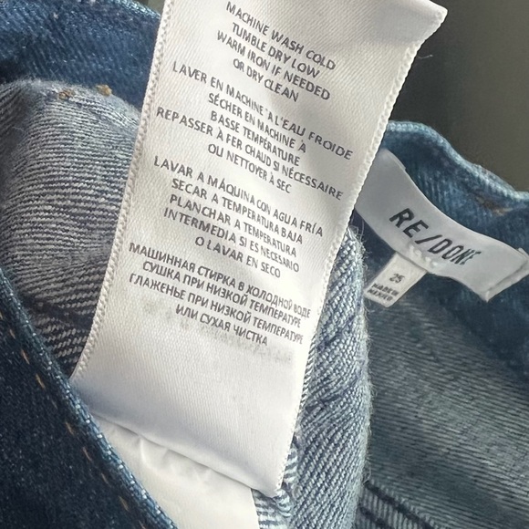 Re/Done NWT Denim Jeans Size 25 US
70s Wide Leg Pocket in True Rinse Blue - Picture 13 of 13